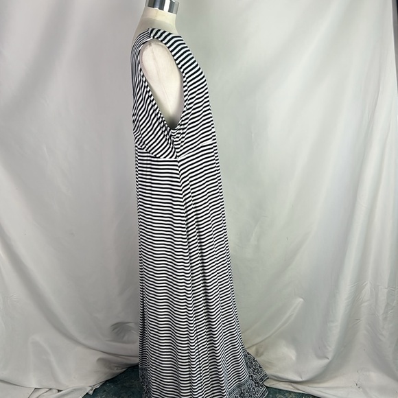 Talbots Nwt Blk Striped Maxi Dress - Picture 4 of 7